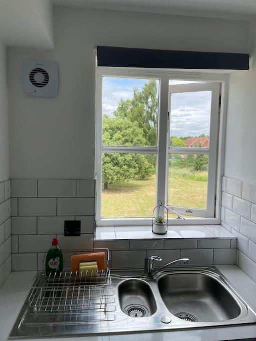 Grays Serviced Apartment Stifford Eksteriør bilde